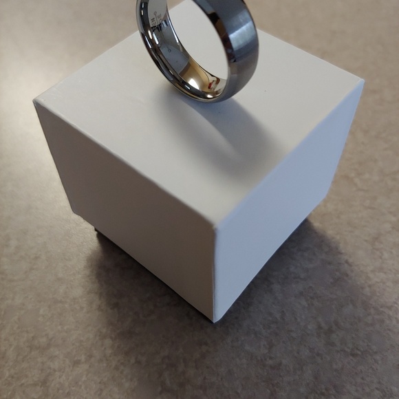 Ringes - Picture 8 of 8